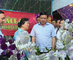 Bí thư Thăng lần đầu tiên đi chợ đầu mối