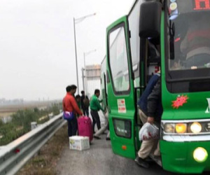 Đón, trả khách trên cao tốc, 3 xe khách bị phạt nặng