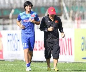 Bí ẩn chuyện VFF thay bác sĩ, không gọi chuyên gia “Tây” lên tuyển