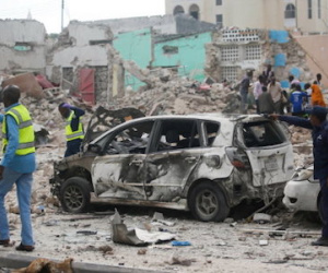 Đánh bom, nổ súng tại khách sạn Somalia, 15 người chết