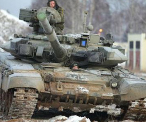 Nguyên nhân sốc khiến kíp lái T-90 phải mở cửa tại Syria