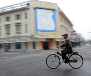 Hà Nội vắng lặng sáng mùng 1 Tết