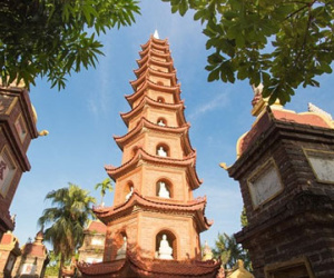 Những ngôi chùa linh thiêng để cầu may dịp đầu năm ở Hà Nội