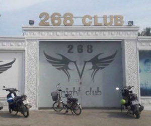 Nam thanh niên bị chém chết trước quán bar ngày Tết