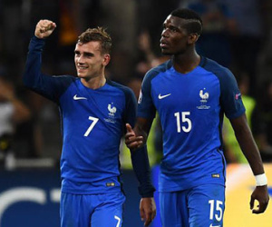 Báo Pháp loan tin MU đạt thỏa thuận chiêu mộ Antoine Griezmann