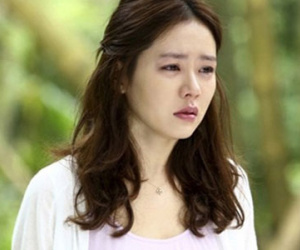 Bỏ về nhà mẹ đẻ vài tháng, lặng người khi chồng có vợ mới