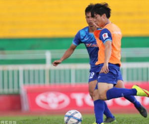 Công Phượng ghi bàn trong buổi tập của U23 Việt Nam
