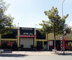 Truy sát ở quán bar, một người bị đâm chết