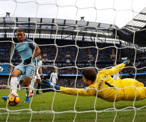 Jesus lập cú đúp, Man City đẩy Arsenal xuống thứ tư