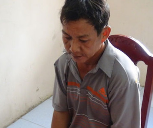 Bắt nghi phạm cướp dây chuyền thiếu nữ trong công viên