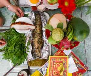 Lễ vía Thần tài của một gia đình Sài Gòn