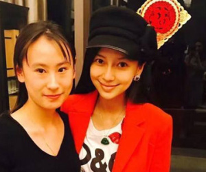 Sinh con chưa đầy 1 tháng, Angelababy đã gầy gò trông thấy