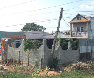 Bé 7 tháng cùng mẹ chết trong tư thế treo cổ