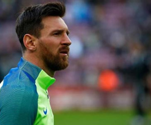 Messi muốn Barca mua Aguero, chiêu mộ HLV "khắc tinh"