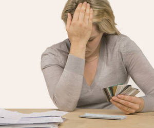Có nên tự tử để thoát khỏi áp lực nợ nần