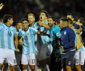 Chuyện lạ: CLB Atletico Tucuman thắng trận dưới màu áo U.20 Argentina