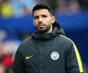 Man City lên tiếng về tương lai Aguero