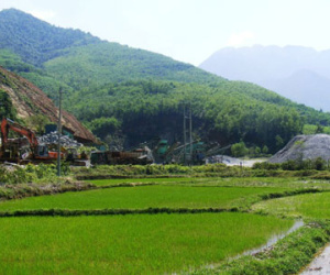 Lo sợ trước việc mỏ đá bị mất 4.000 kíp nổ kích hoạt mìn