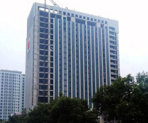 Hà Nội: Chung cư hạng sang giá hơn 30 triệu/m2 bị tố "treo đầu dê bán thịt chó", bắt cư dân đi đường vòng