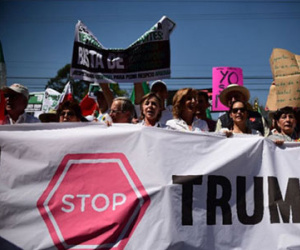 Hàng nghìn người Mexico tuần hành phản đối ông Trump