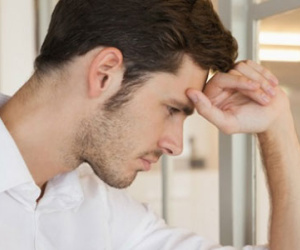Hối hận vì đã coi thường người vợ nhiễm HIV