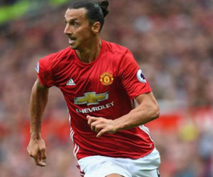 Ibrahimovic: “Man United có thể giành 2 hoặc 3 danh hiệu”