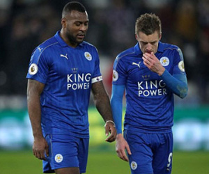 Leicester áp sát nhóm "cầm đèn đỏ" ở Ngoại hạng Anh