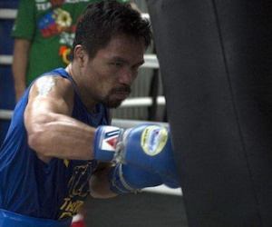 Manny Pacquiao nhờ người dùng Twitter chọn đối thủ