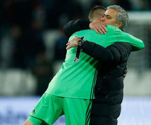 MU: Chốt tăng lương cao ngất cho De Gea