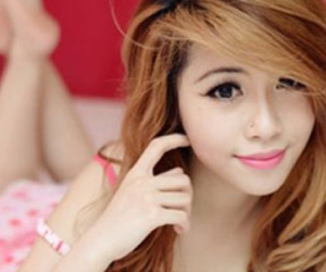 Valentine 2017: Dịch vụ cho thuê người yêu hút khách cô đơn