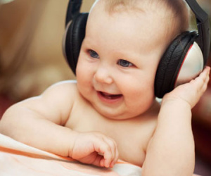 3 điều trẻ học được từ trong bụng mẹ