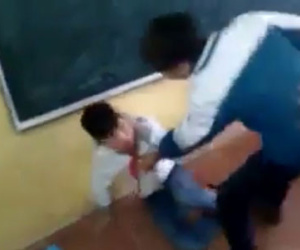 Nam sinh bị bạn cùng trường đánh hội đồng dã man ngay tại lớp học