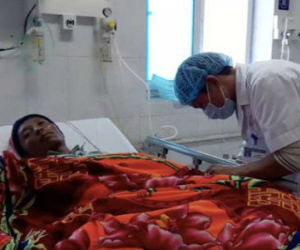 Vụ 7 người chết sau bữa tối ở Lai Châu: Nhiều gia đình có tới 3 người cùng bị ngộ độc