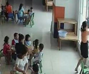 Hiệu trưởng mầm non doạ ném học sinh qua cửa sổ để ép ăn