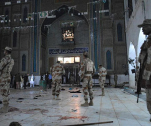 Kinh hoàng đánh bom ở Iraq và Pakistan, hơn 100 người thiệt mạng