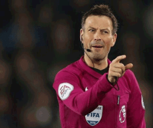 Trọng tài Mark Clattenburg rời Premier League vì... Juan Mata
