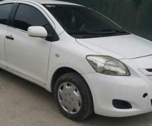 Ma trận ô tô cũ: Người mua cẩn thận với những xe taxi "hết đát"