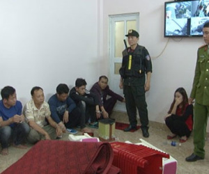Triệt phá sới bạc cực lớn ở Ninh Bình