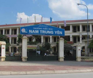 Tại sao chậm trễ kỷ luật hiệu trưởng lừa dối vụ học sinh gãy chân?
