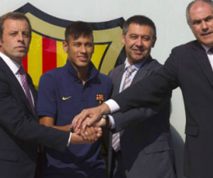 Barca: Trốn thuế, Neymar chuẩn bị lĩnh án tù như Messi