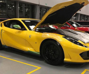 Lộ ảnh "bằng xương, bằng thịt" của siêu xe Ferrari 812 Superfast