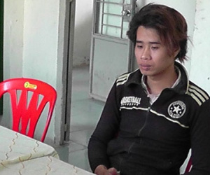 Tên trộm chó thủ theo ớt bột hòng chống trả cảnh sát