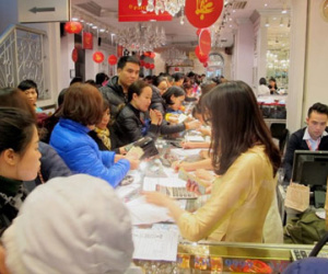Vàng bám sát mốc 37,00 triệu đồng, tỷ giá trung tâm đi ngang