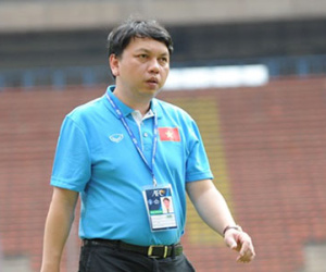 C45 nắm toàn bộ số điện thoại trọng tài V.League