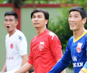 CLB Long An đưa anh trai Tài Em làm HLV