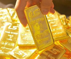Giá vàng hôm nay 22/2: Áp lực dồn dập, vàng giảm mạnh