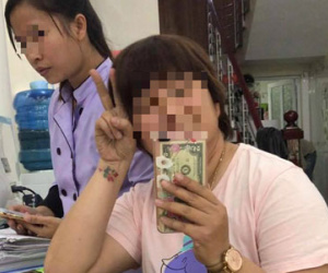 Phụ huynh tố giáo viên mầm non dội xô nước lên đầu trẻ vì tè dầm, hiệu phó trường thách thức gia đình