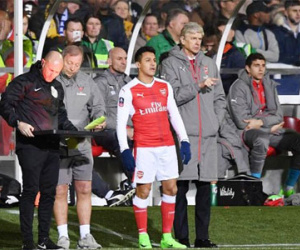Mourinho "tấn công" Real, Arsenal gây sốc với Sanchez