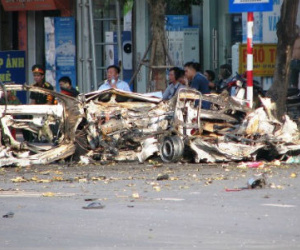 Những cái chết oan uổng trên xe khách từ bọc thuốc nổ vô tình