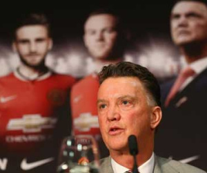 HLV Van Gaal ứng cử “ghế nóng” ở Leicester City